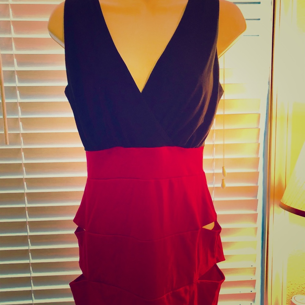 🌺Sexy pink and black 👗 dress. 💕